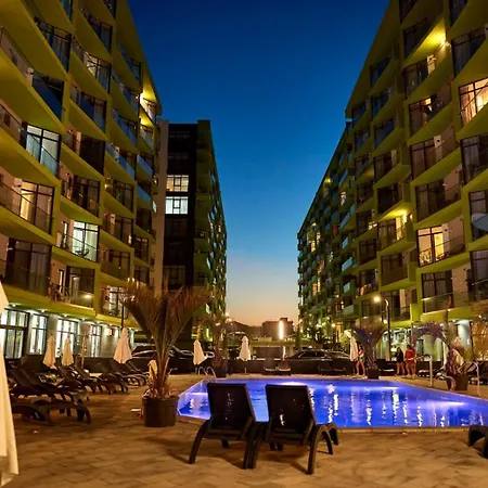Appartement Evelyn's Spa&pool Mamaia