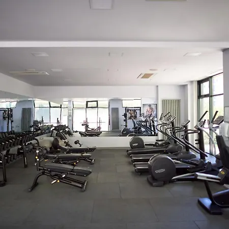 Evelyn's Spa&pool Apartamento *