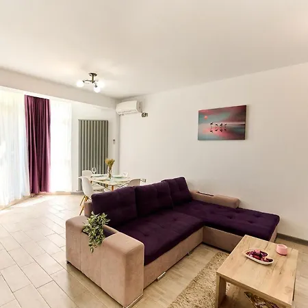 Evelyn's Spa&pool Apartamento *