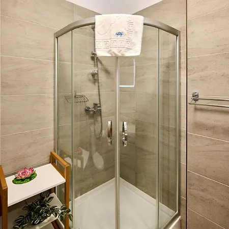 Evelyn's Spa&pool * Mamaia